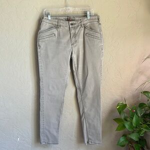 5.11 Tactical women’s pants 1 green 1 brown‎ size 12